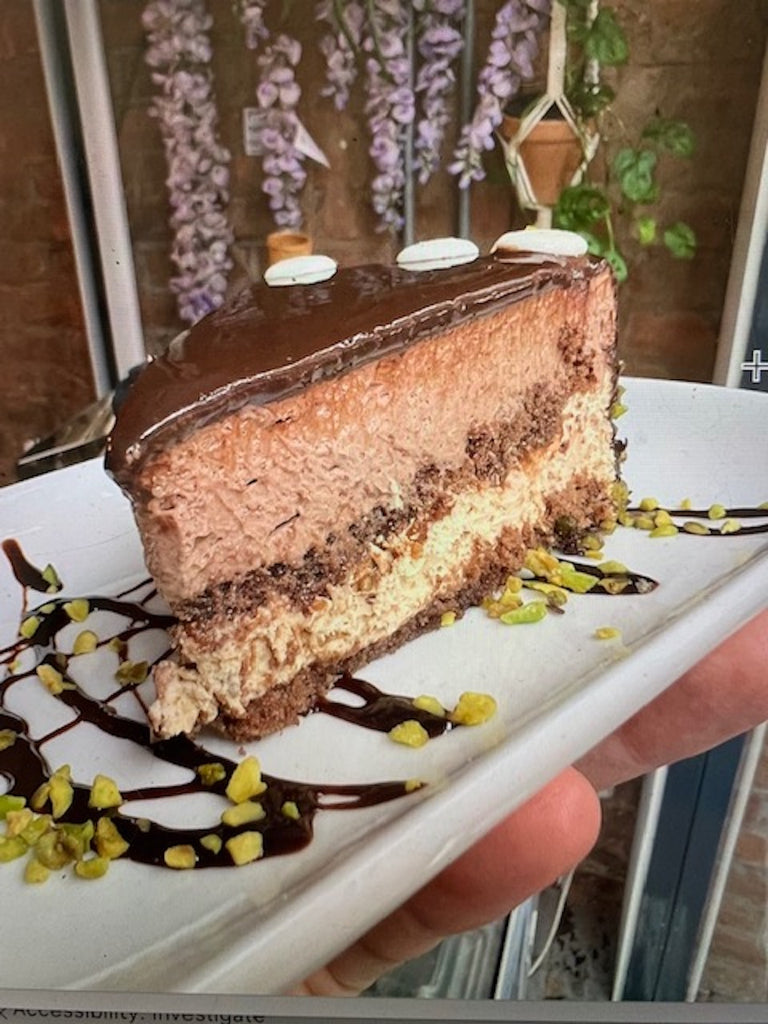 Chocolate Cake  - Setteveli (Vegetarian)