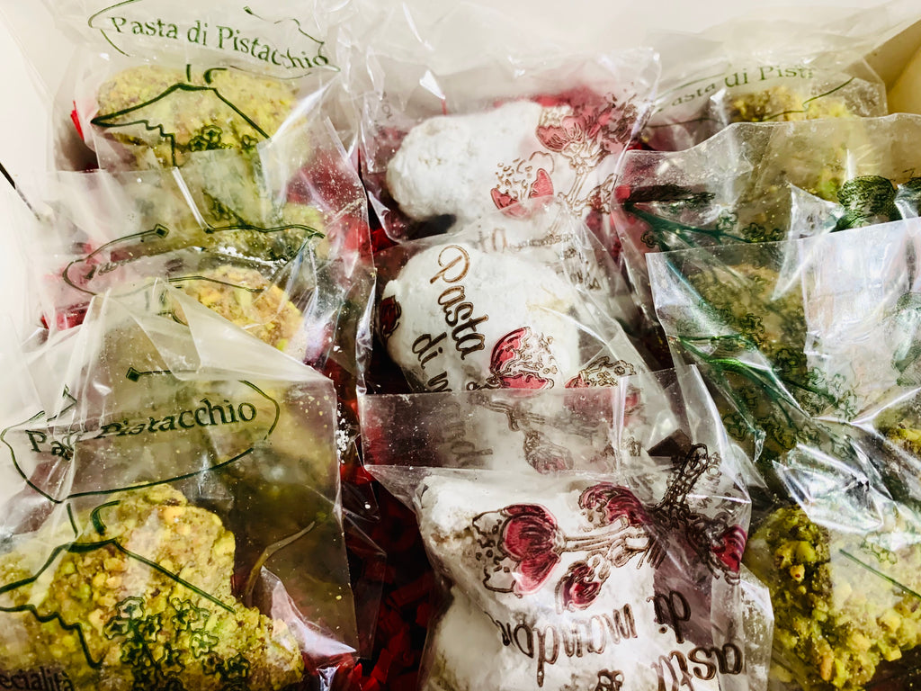 BOX Paste di Mandorla and Pistachio (Vegetarian)